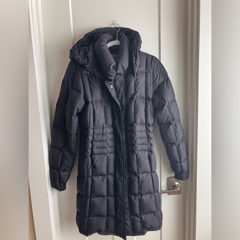 Spiewak Women’s Black Puffer Coat with Hood